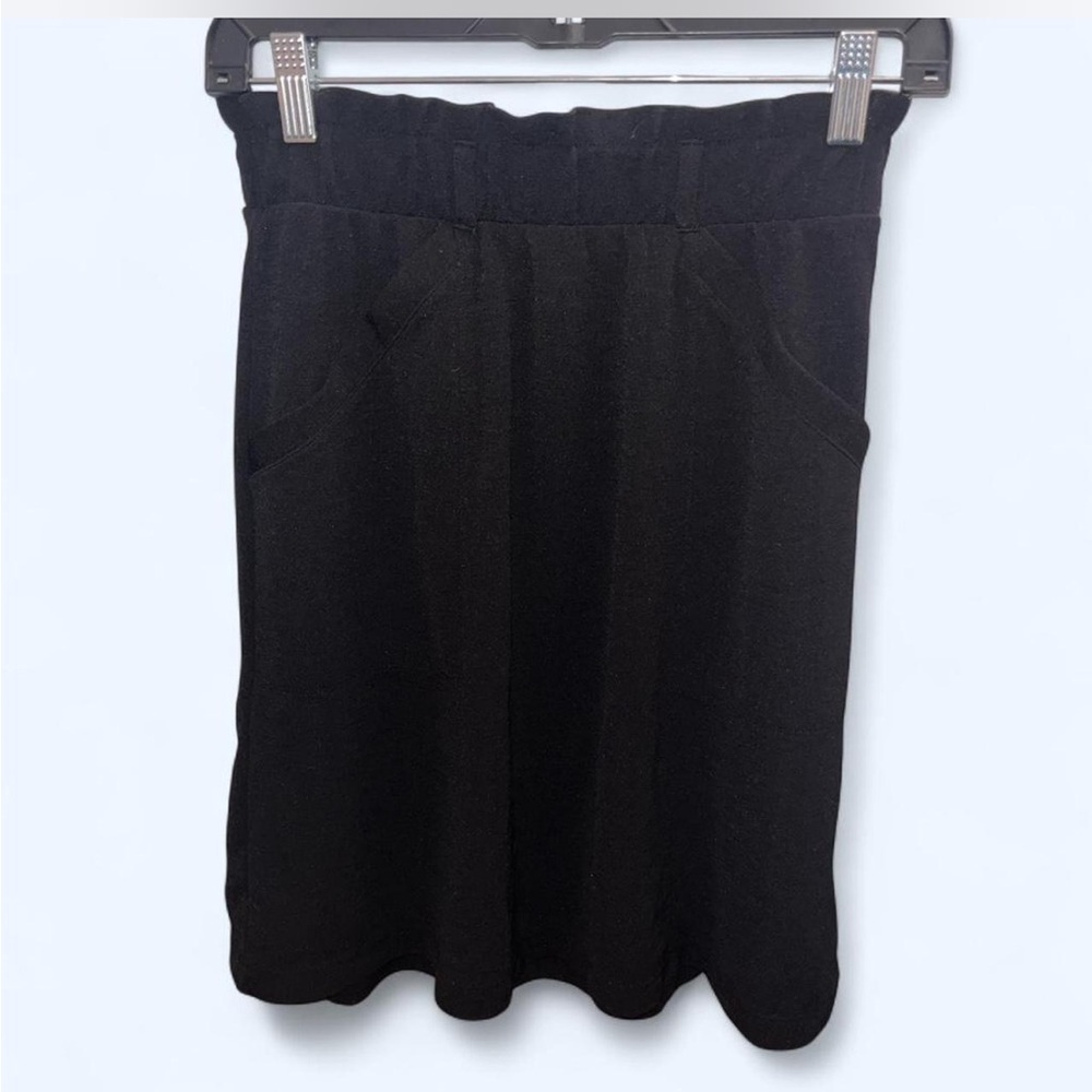 Elegant Black Women's Skirt